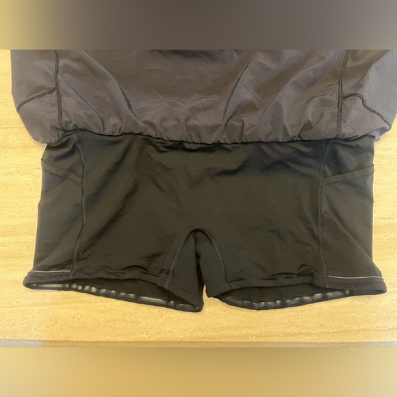 Lululemon Final Lap Black Skirt Skort Size 12 - Picture 10 of 11